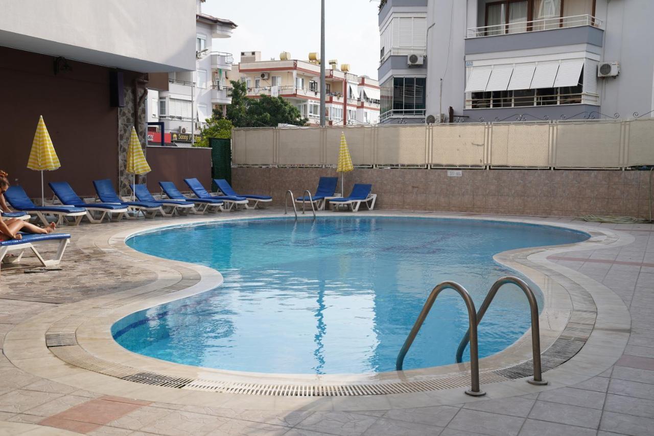 Polat * Alanya