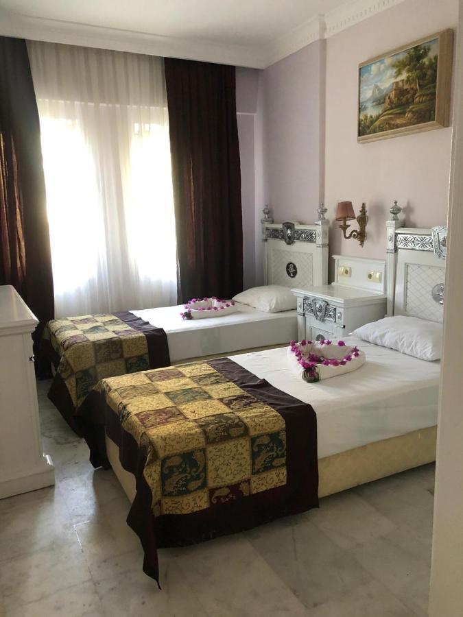 Hotel Larina