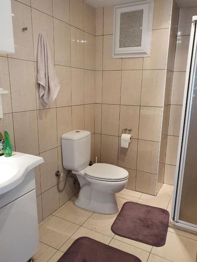 Venir Apartment *