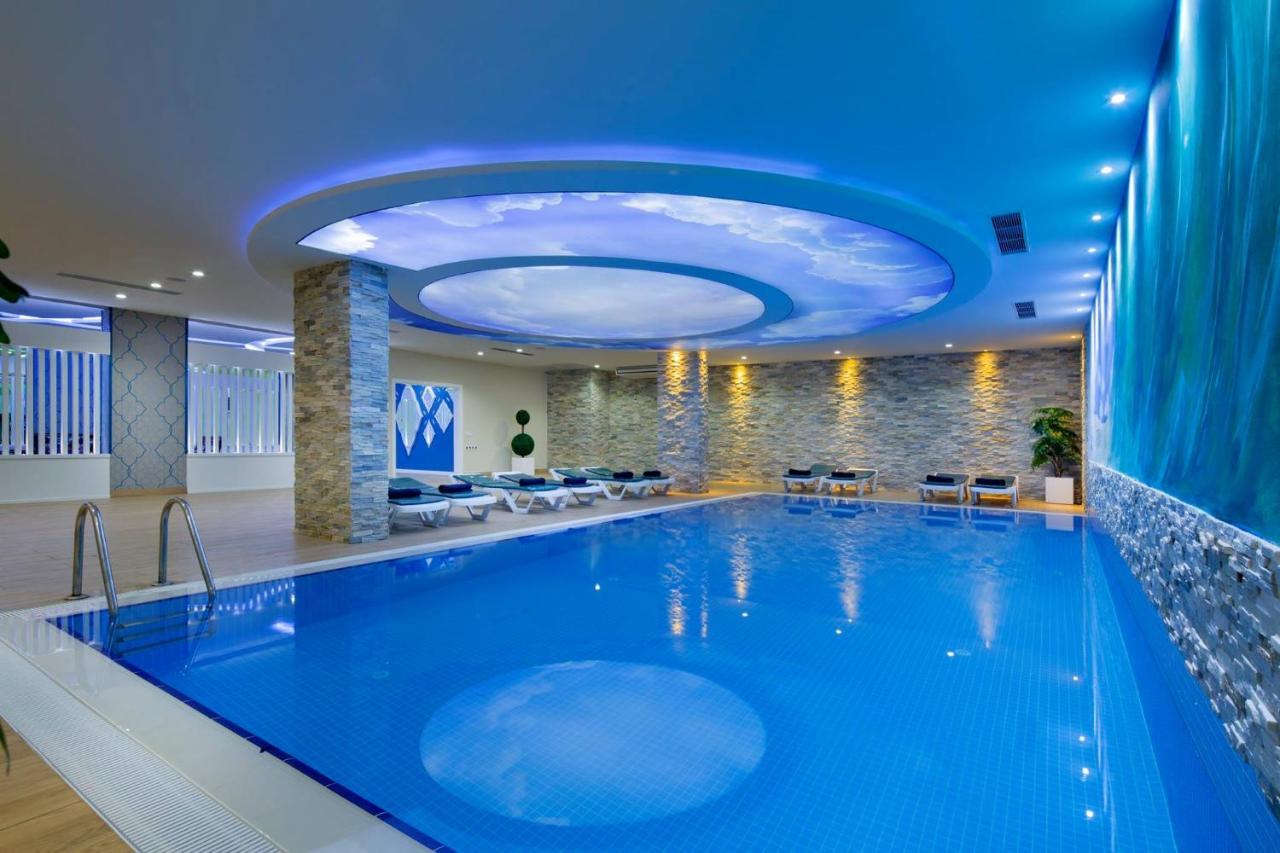 Granada City , Close To The Cleopatra Beach Apartment Alanya
