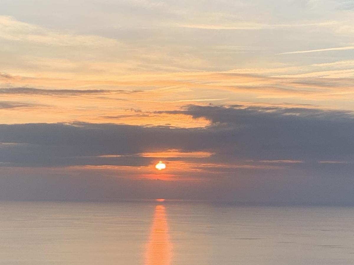 Villa Seascape *