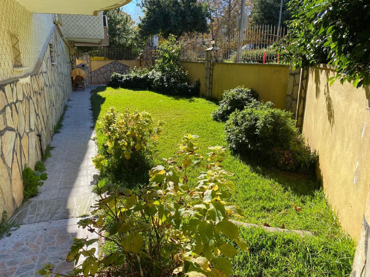 Sunside Apartment