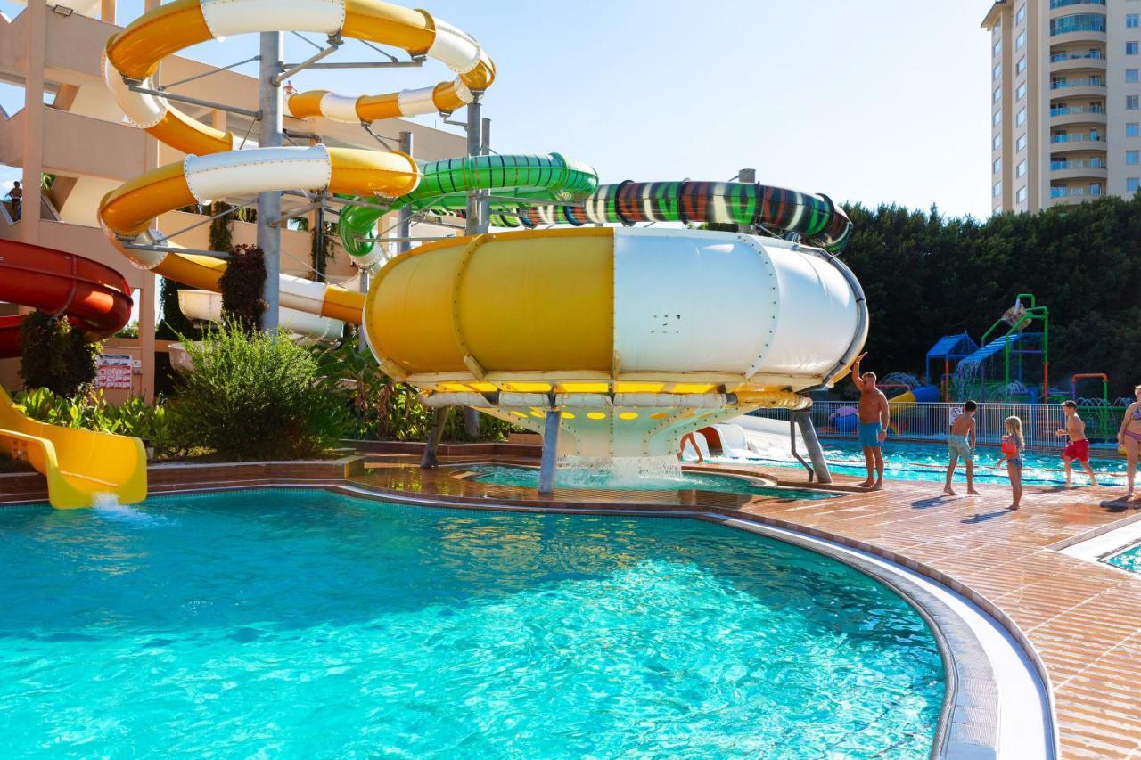 Gold 2+1 Main Building With Free Aquapark Apartment