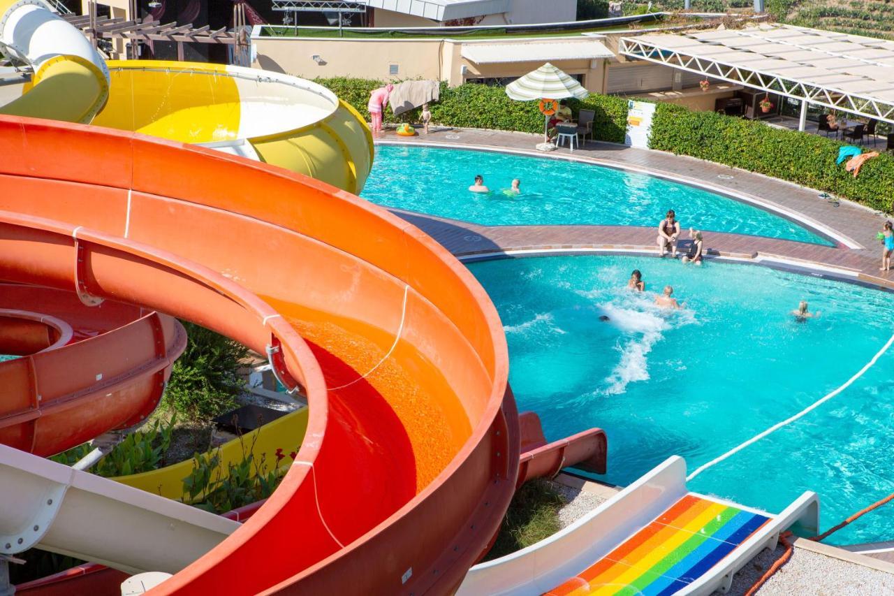 Gold 2+1 Main Building With Free Aquapark Apartment