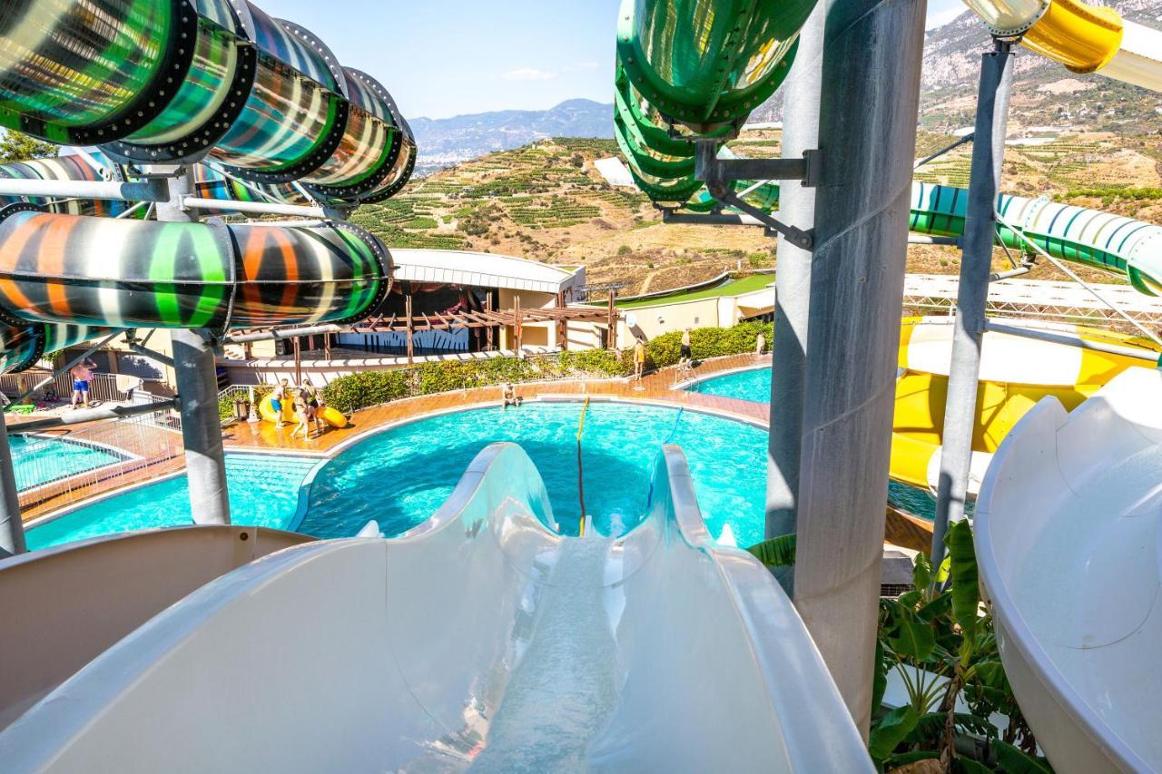 Gold 2+1 Main Building With Free Aquapark Alanya