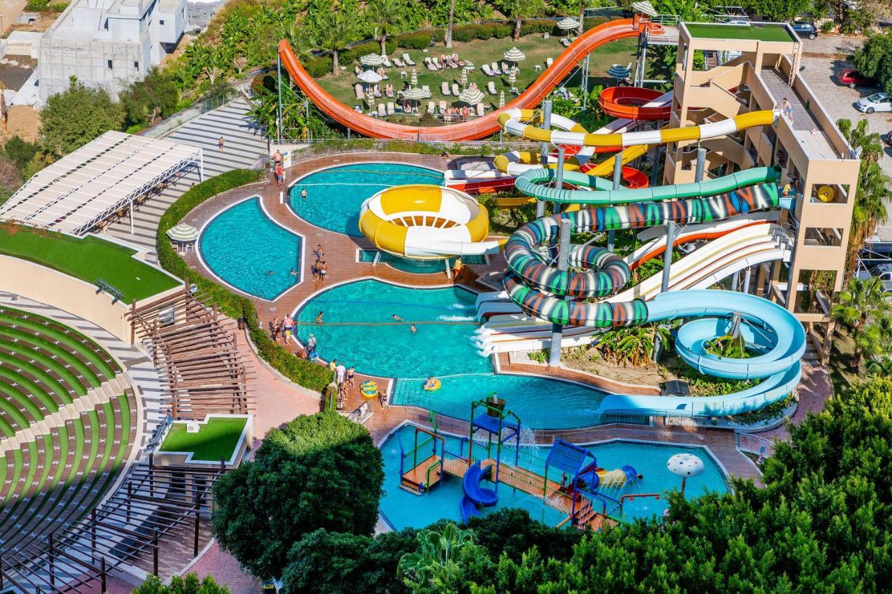Gold 2+1 Main Building With Free Aquapark Apartment Alanya