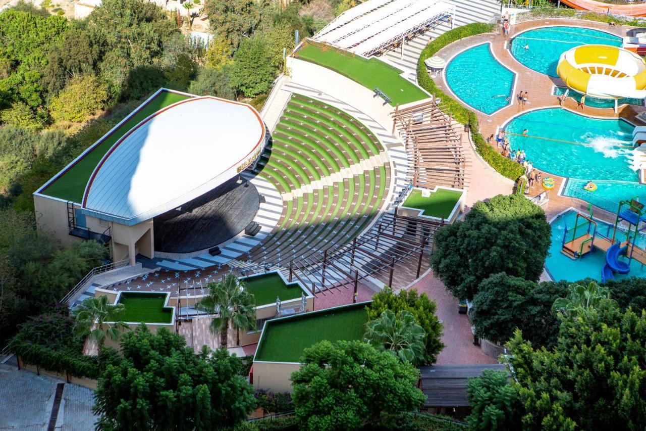 Gold 2+1 Main Building With Free Aquapark Apartment Alanya