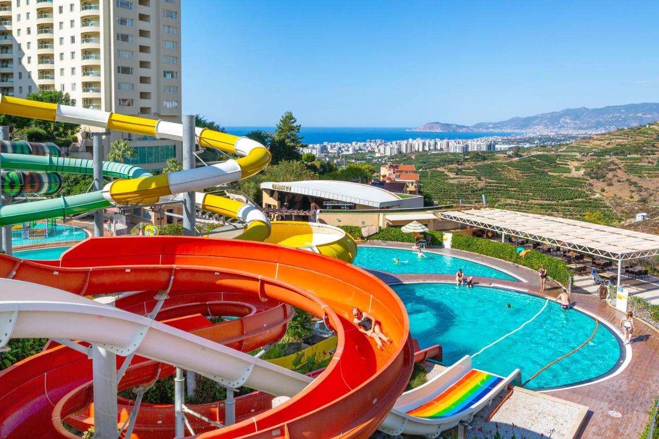 Gold 2+1 Main Building With Free Aquapark Apartment Alanya