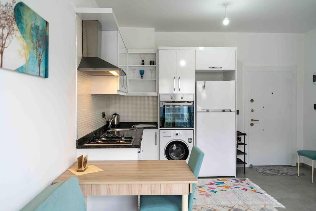 Exodus Apartment