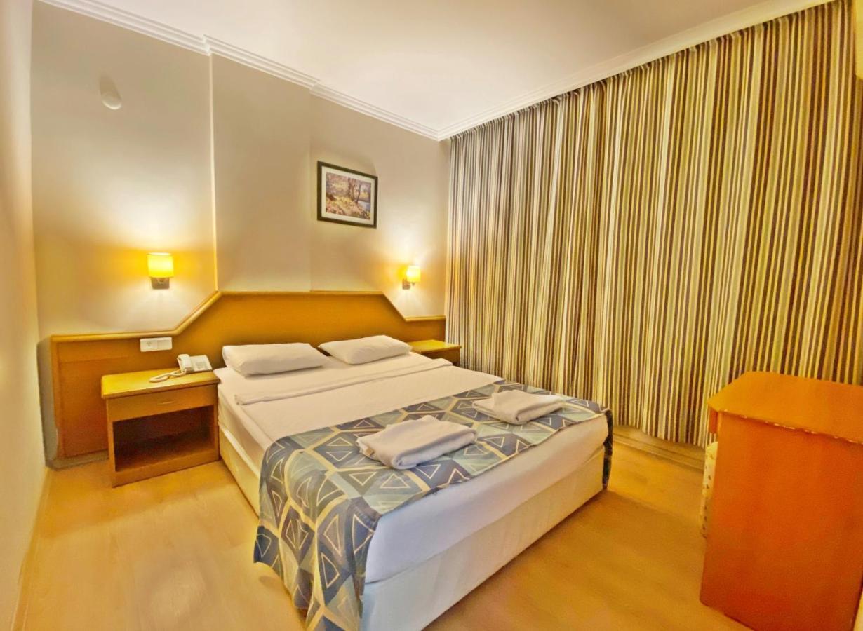 Select & Aparthotel
