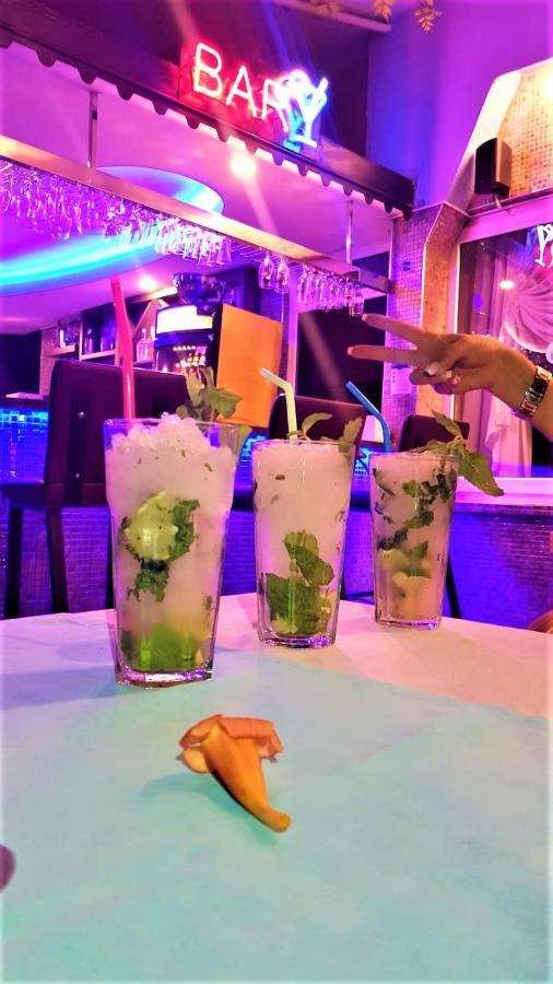 Aparthotel Select &