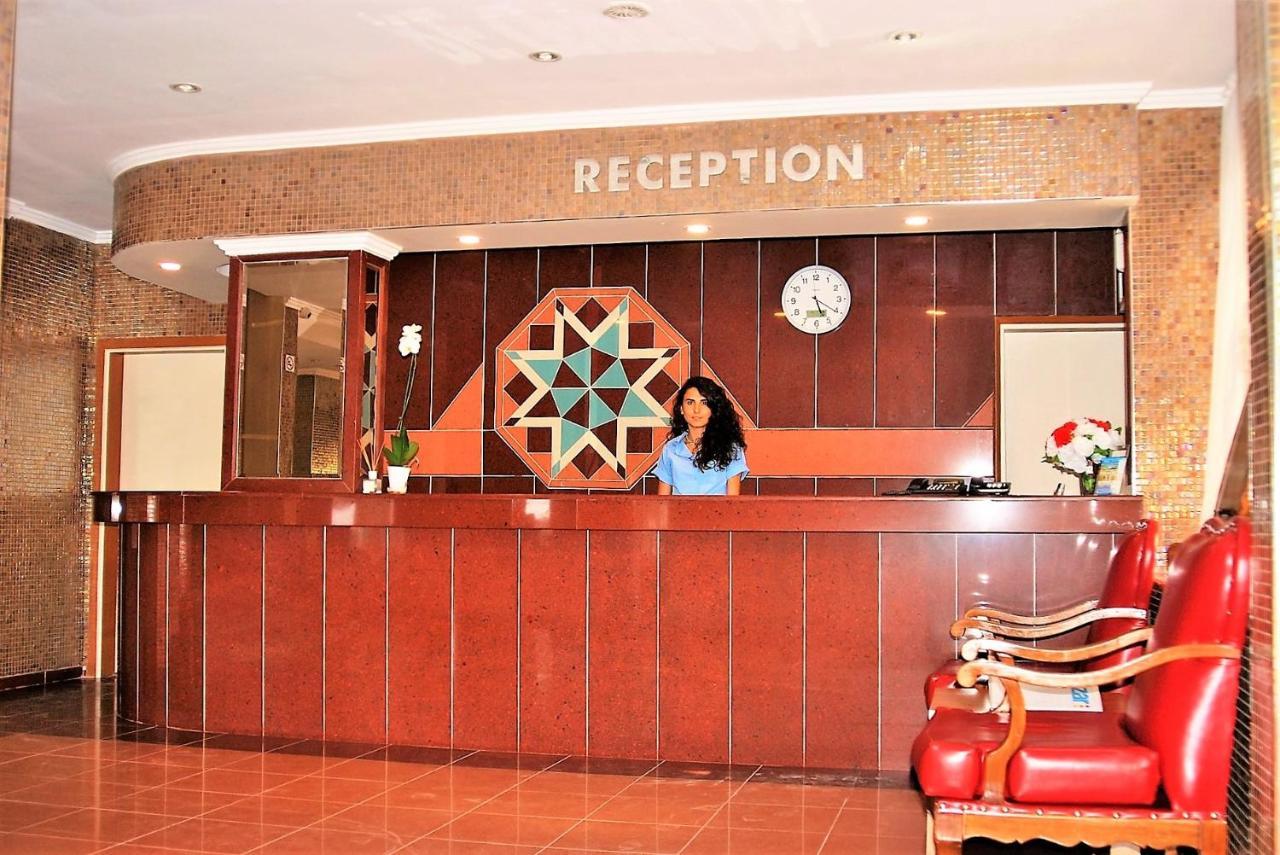 Select & Aparthotel