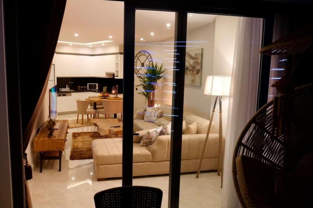 Amazing Sea View, 8th Floor, Panoramic Sea View Apartment *