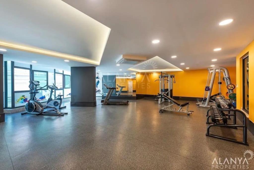 Amazing Sea View, 8th Floor, Panoramic Sea View Apartment *