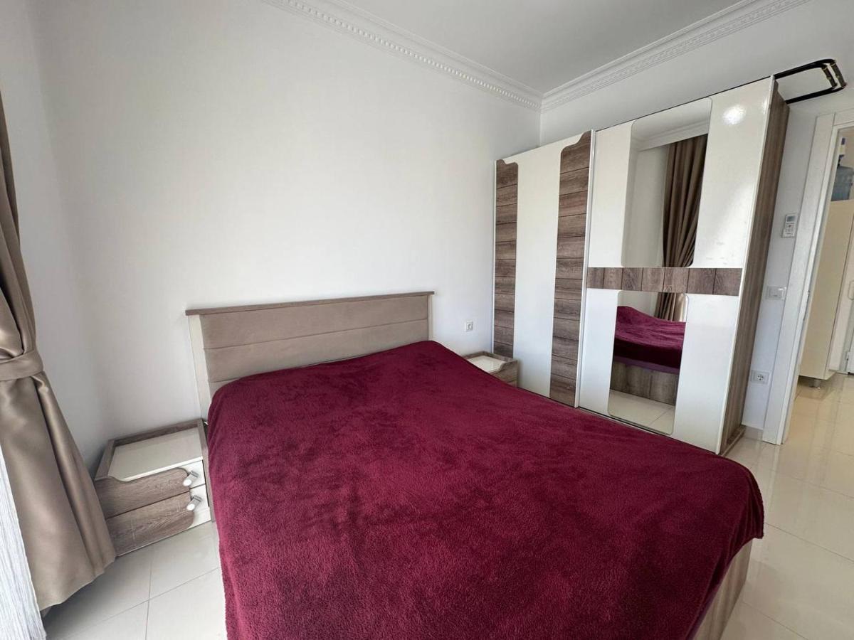 Yekta Plaza Apartment