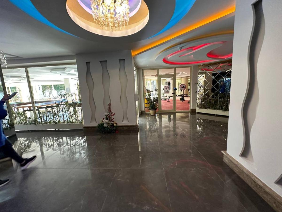 Yekta Plaza Apartment