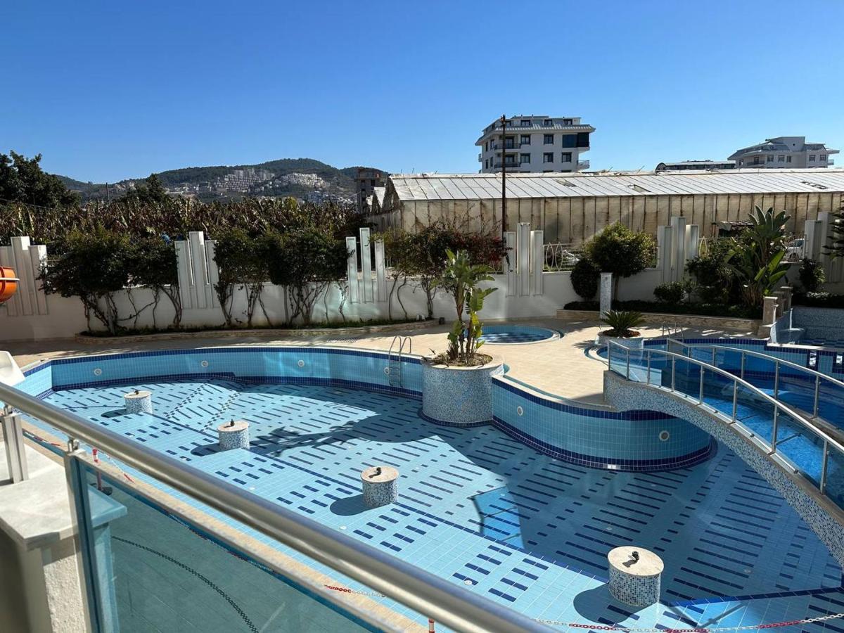 Yekta Plaza Apartment