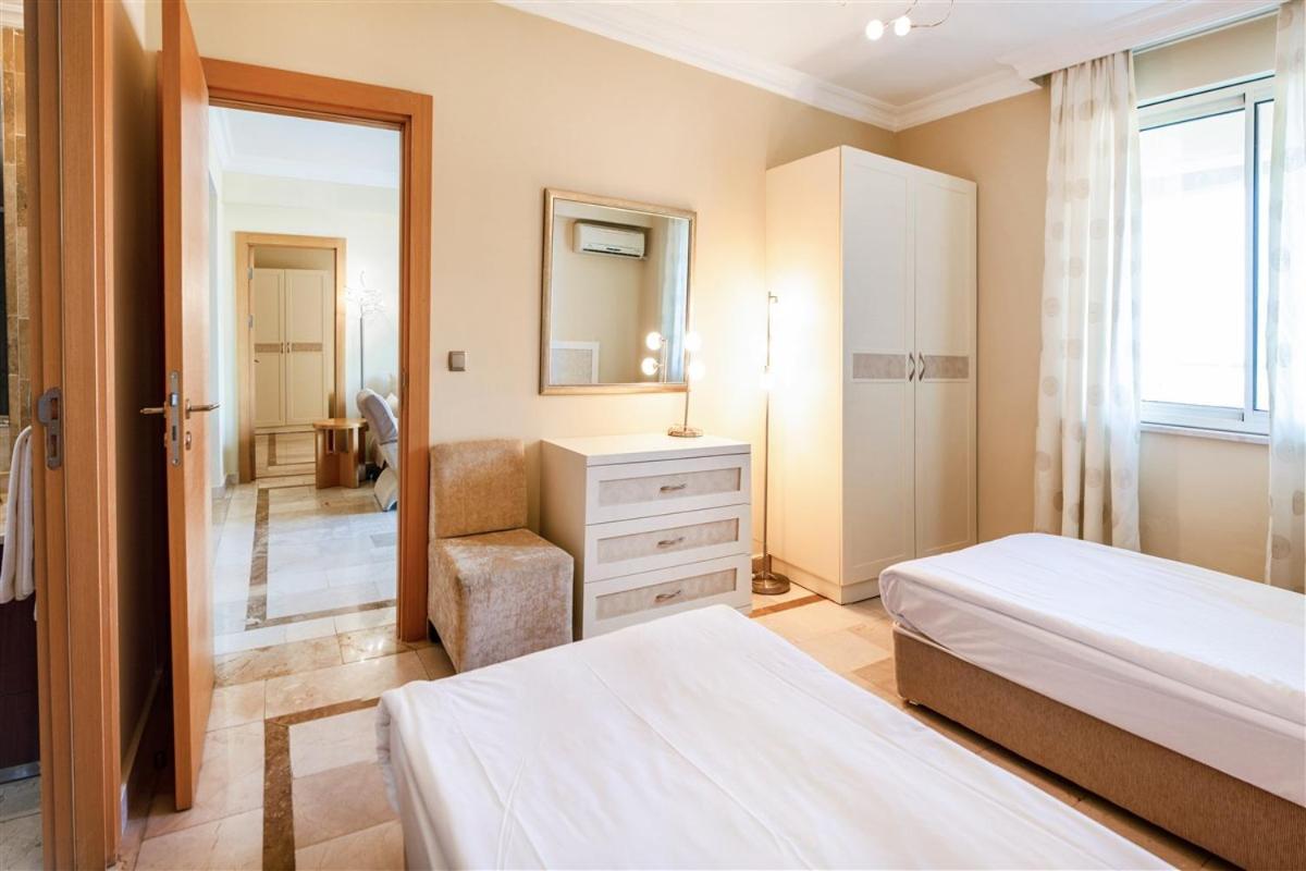 Apartment Gold City 2+1 Main Building Flat With Free Aquapark *