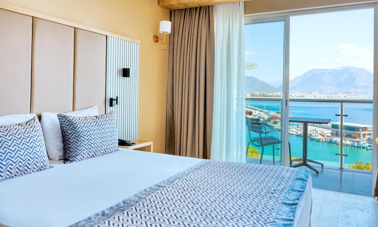 Numa Port 4*