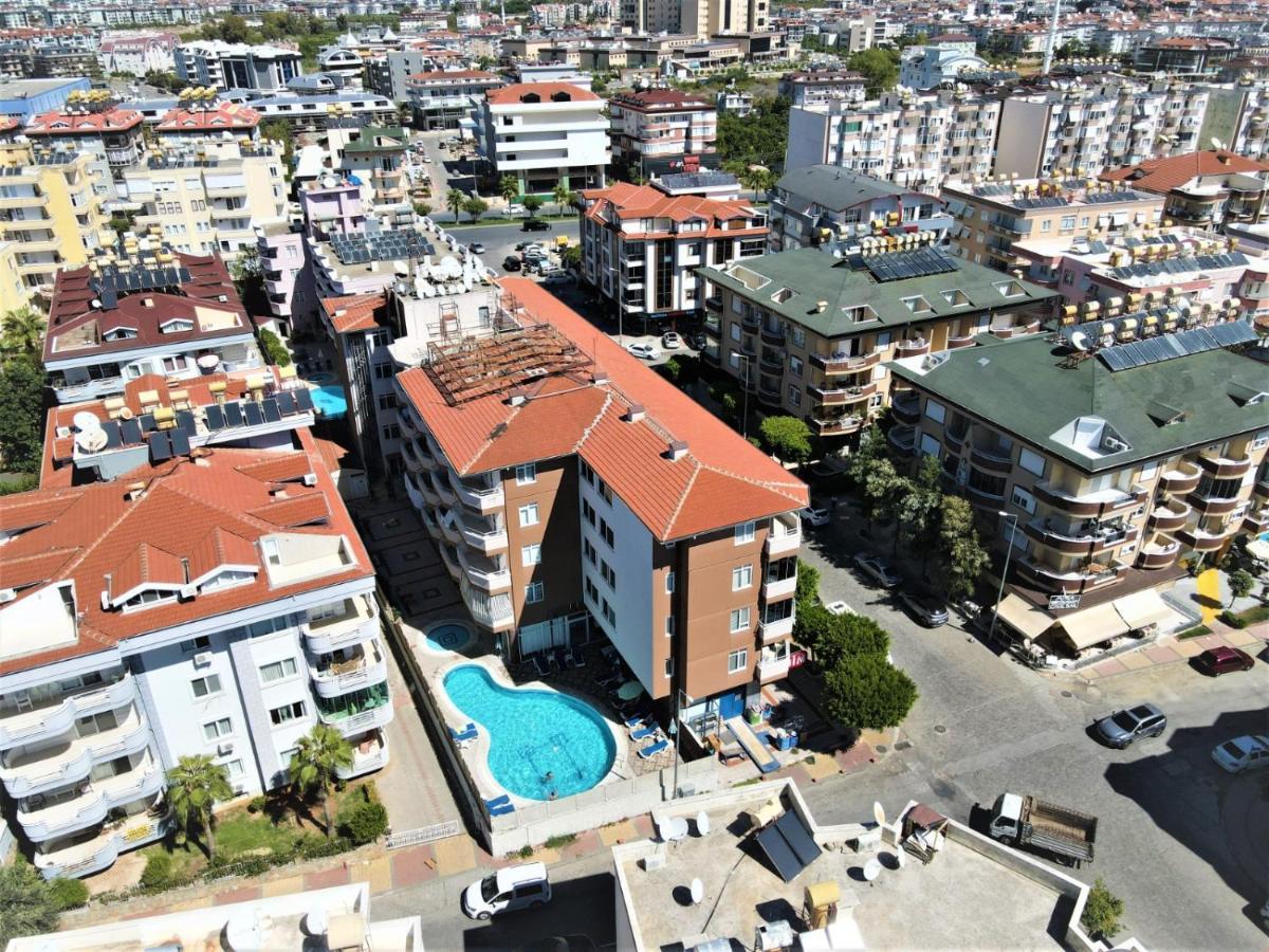 Polat * Alanya