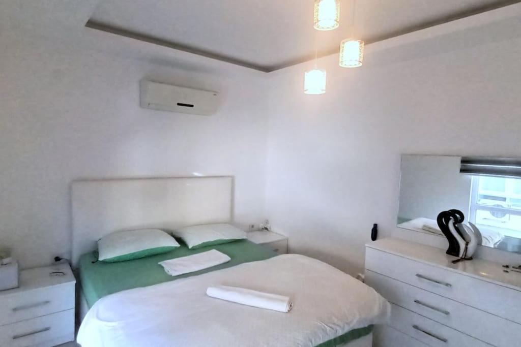 Apartment Very Close To Cleopatra Beach.