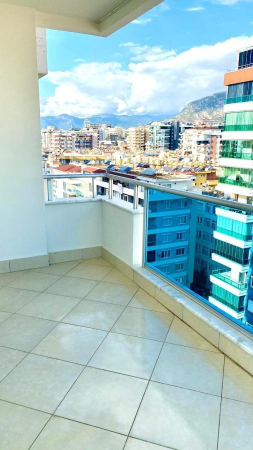 Yekta Atrium Appartement *