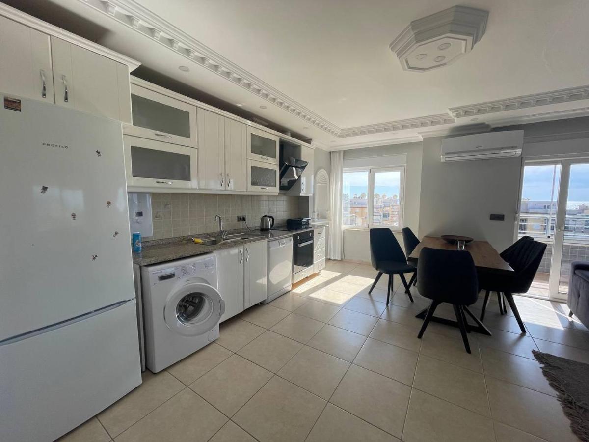 огромный видовой пентхаус у моря Apartamento *