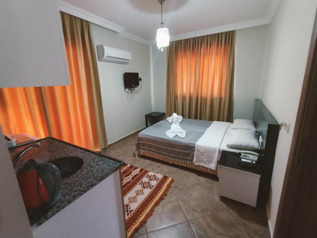 Le Moral Hotel 3*