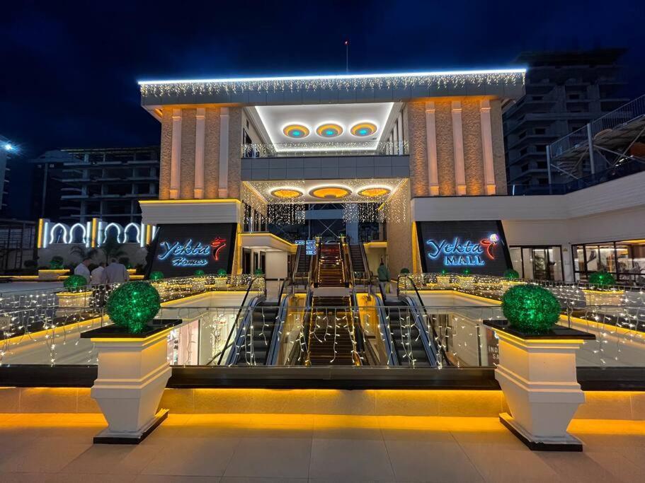 Apartment Yekta Kingdom Trade Center 1+1 *