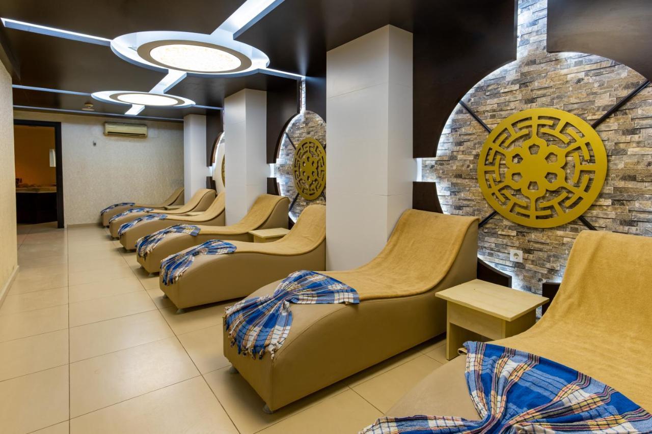 Hotel A11 Obakoey 4*
