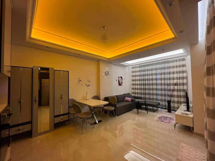 Apartment Yekta Kingdom Trade Center 1+1 Alanya
