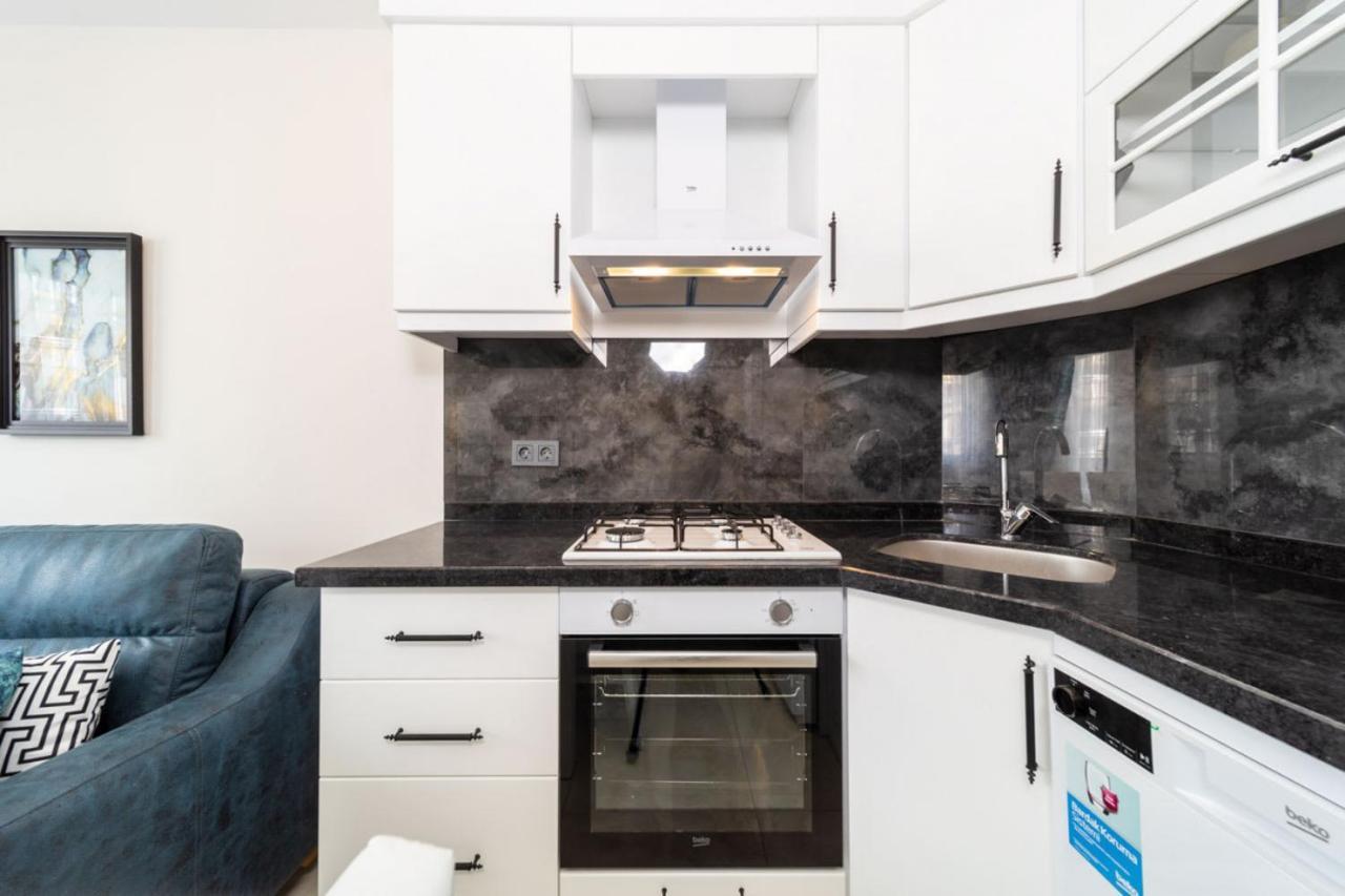 Apartment Pleasant Flat Within 5 Min To The Beach With Balcony In Alanya