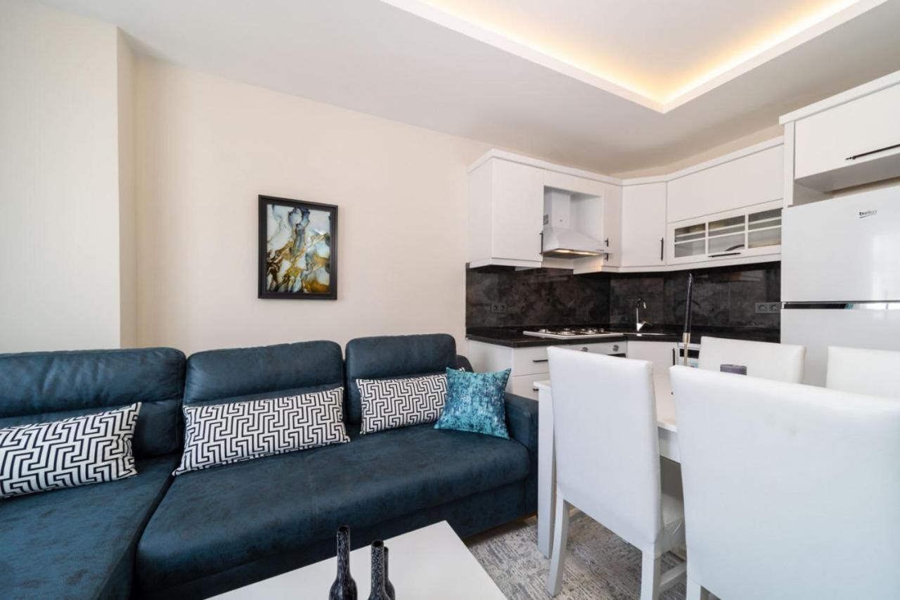 Apartment Pleasant Flat Within 5 Min To The Beach With Balcony In *