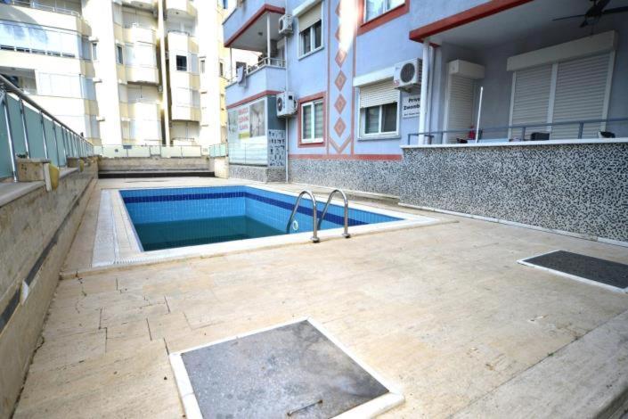 Apartment Earthquake S-a-f-e! 24h Open! All Included And Beautiful Private Only 100 Meters To Cleopatra Beach 14 With Umbrellas, Own Fast And Stable Wifi, Barbecue, Balcony, Smart Tv, Table Games, Rent A Car, Travel Agency, Real Estate, No Additional *