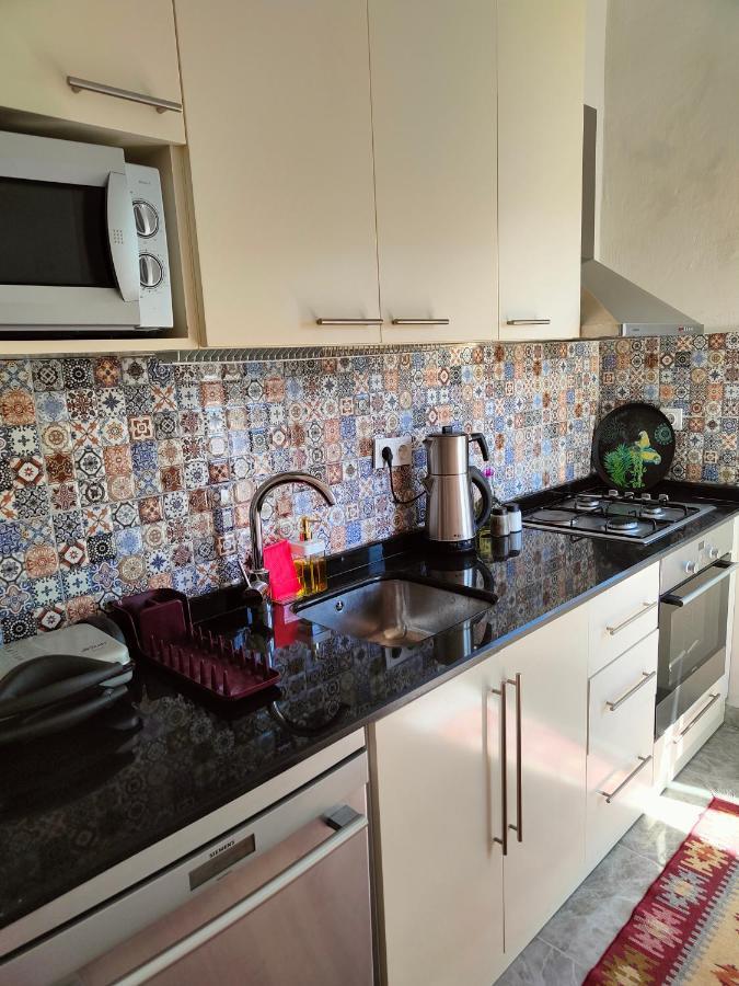 The Life House Apartment