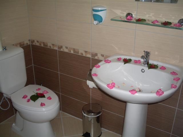 Volkan Hotel 2*
