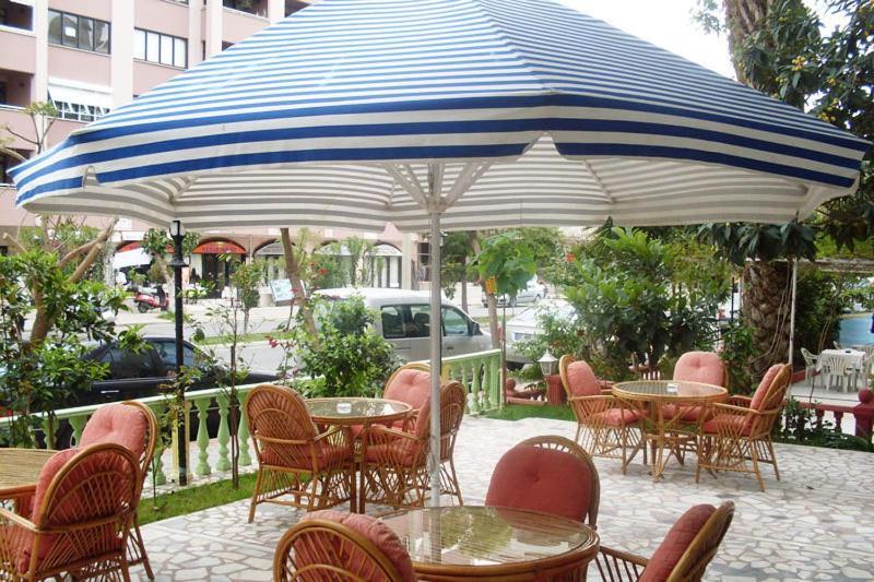 Volkan Hotel 2*
