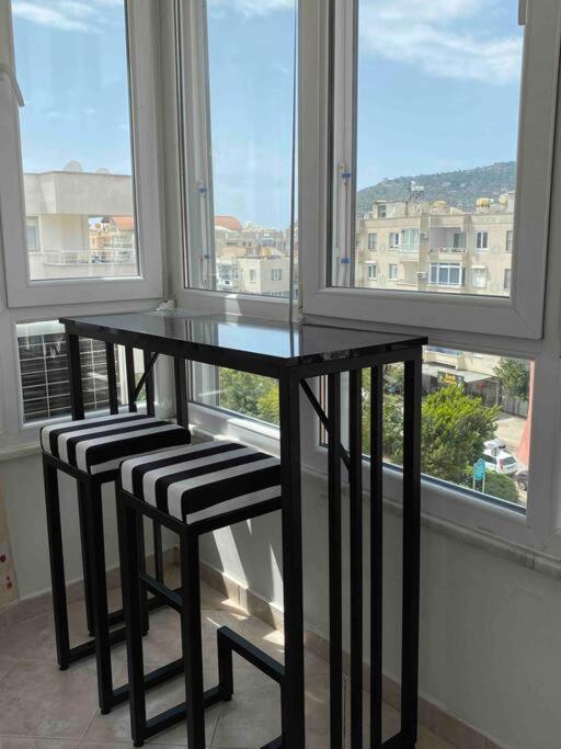 Denize 100 Mt 2+1 Merkezde Lejlighed