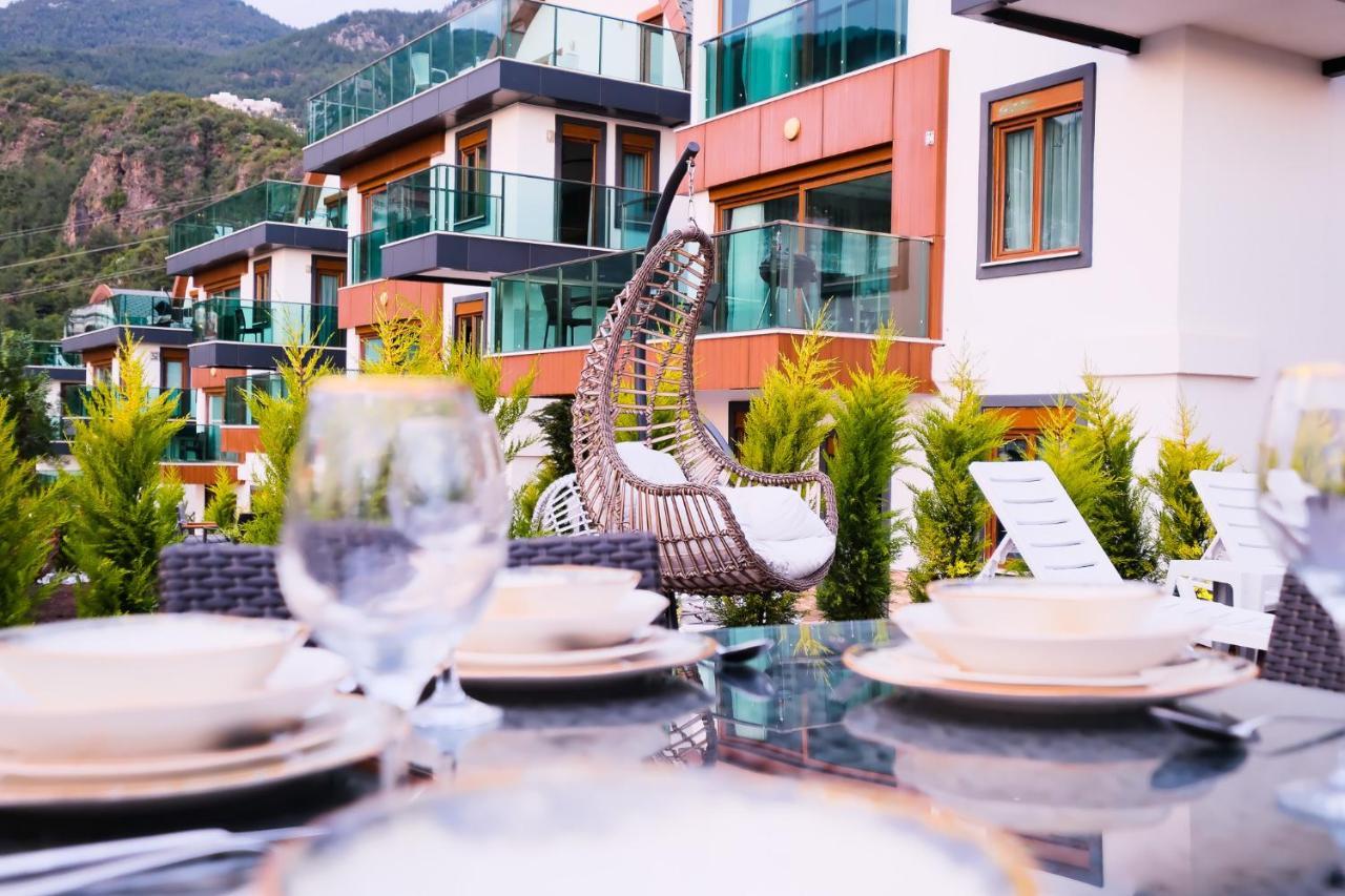 Luxury Villas &