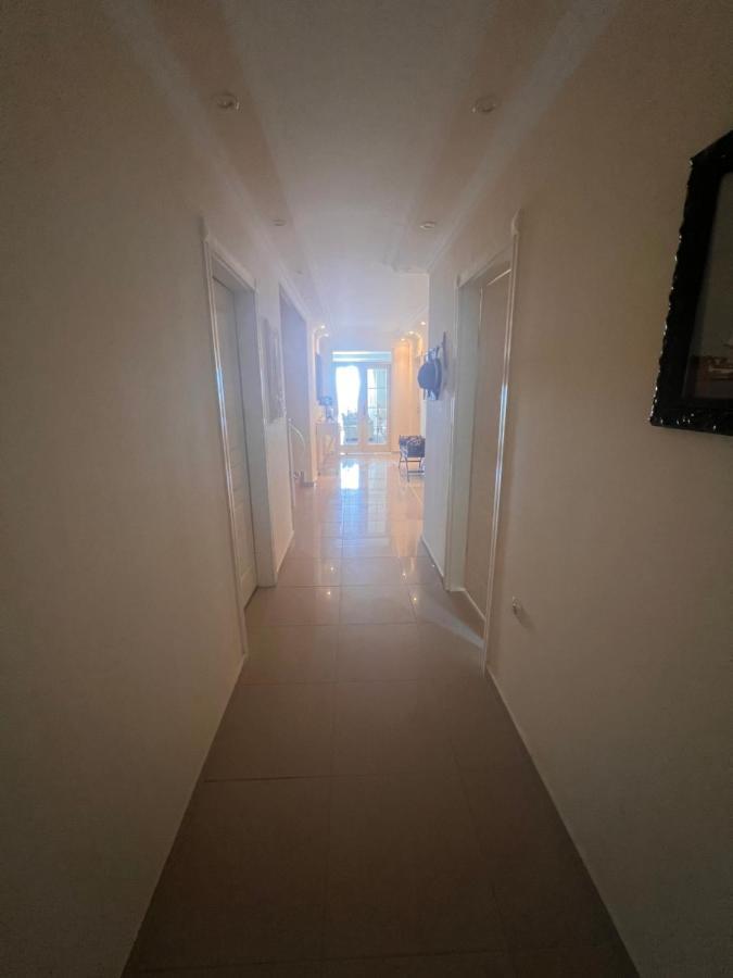 Resident Gold Bau 3 Apartment