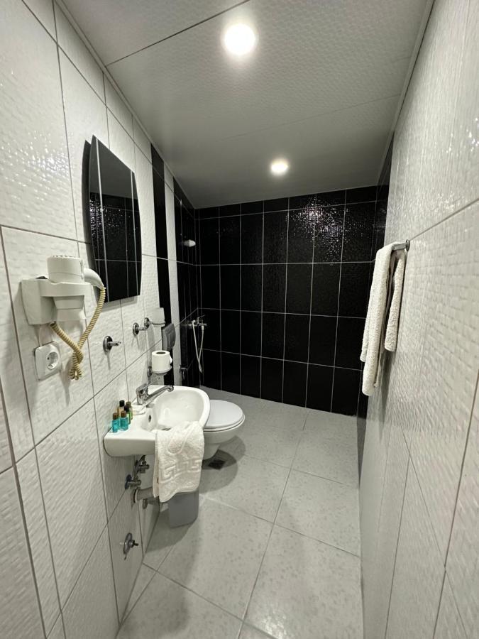 Queen Hotel