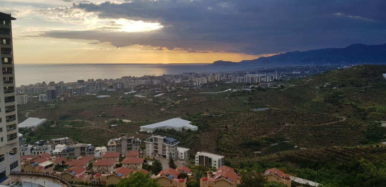 Gold Main Building 3 Bedroom * Alanya