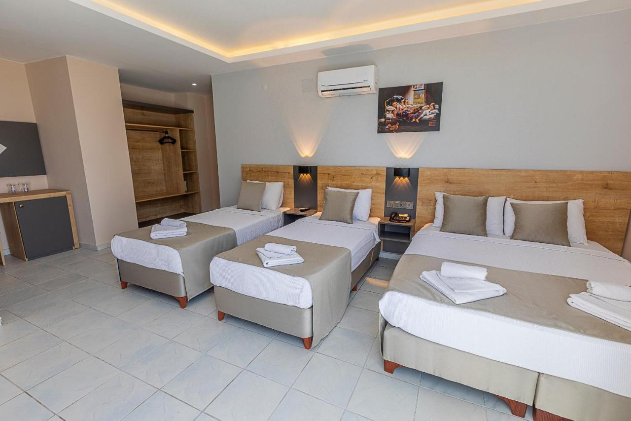 Risus Park 3*