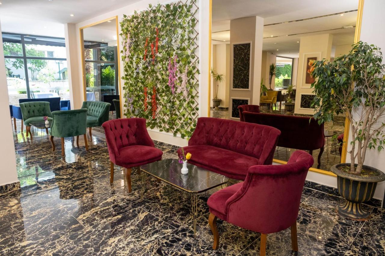 Hotel Risus Park 3*