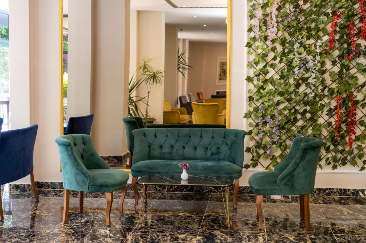 Risus Park Hotel