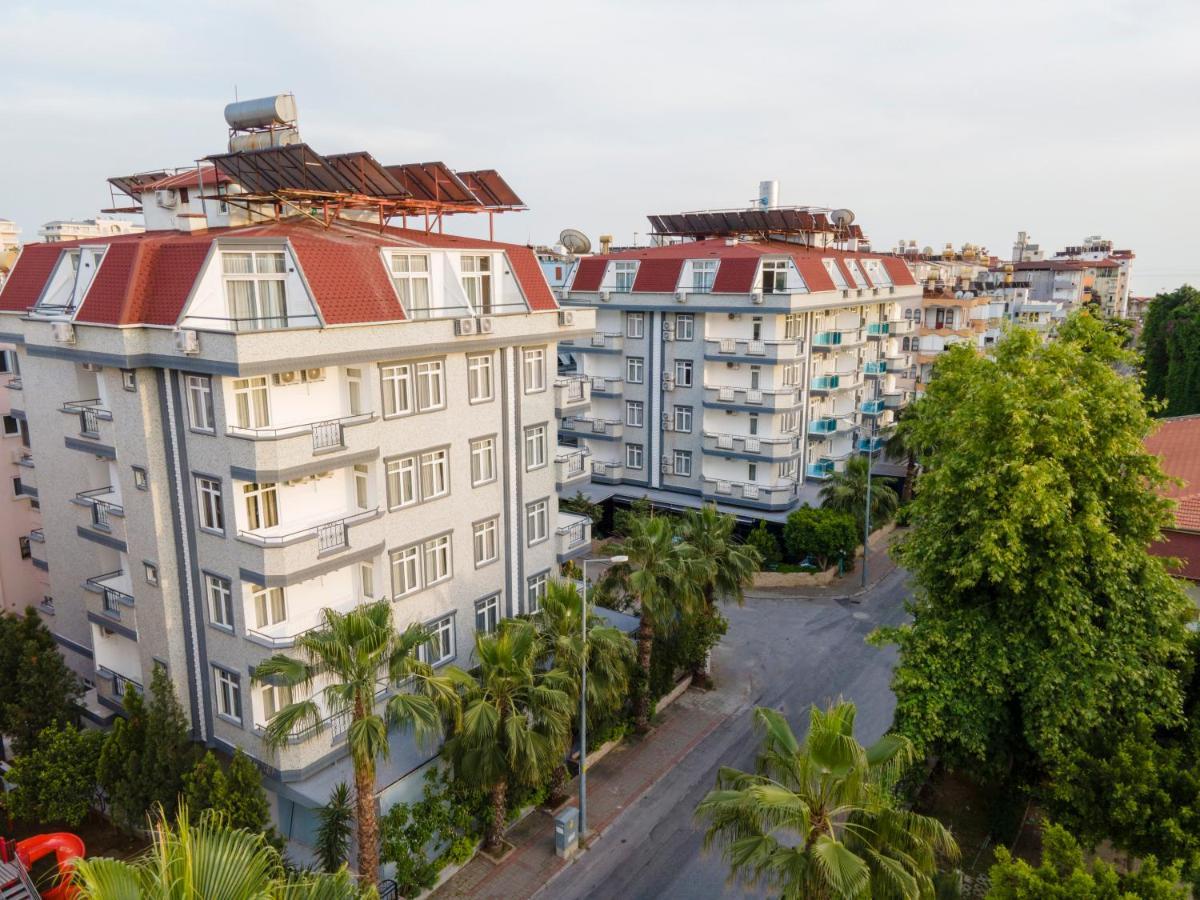 Hotel Risus Park 3*