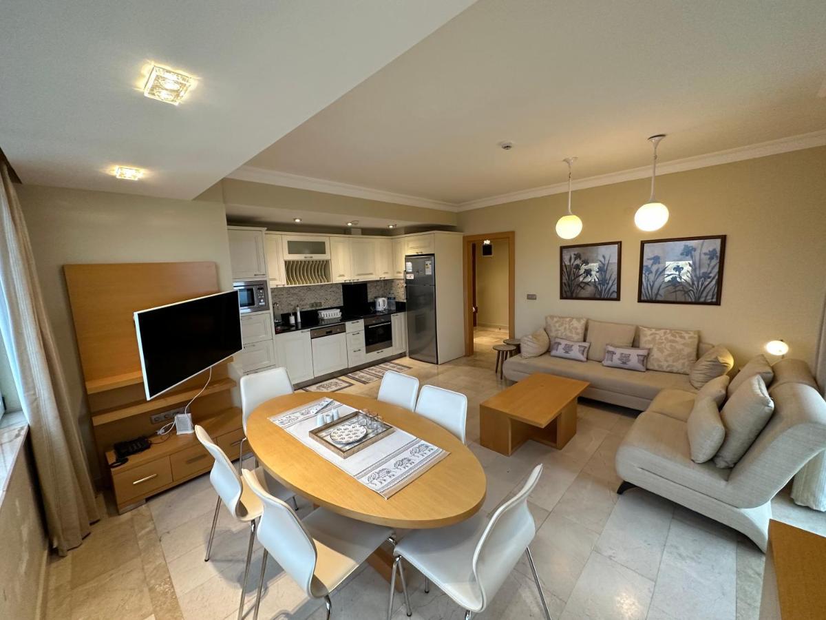 Gold Main Building 3 Bedroom Aparthotel