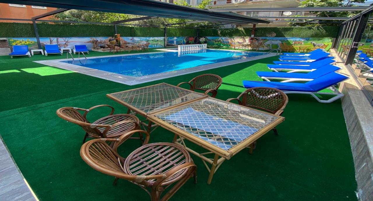 Hotel Kadeer *