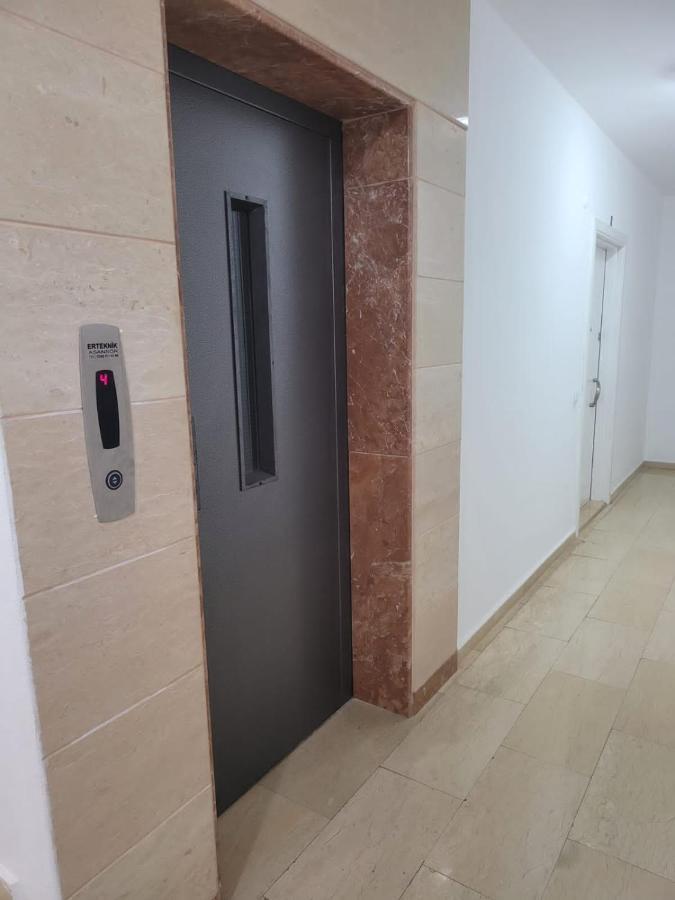 Sa Apartments! 150m To The *