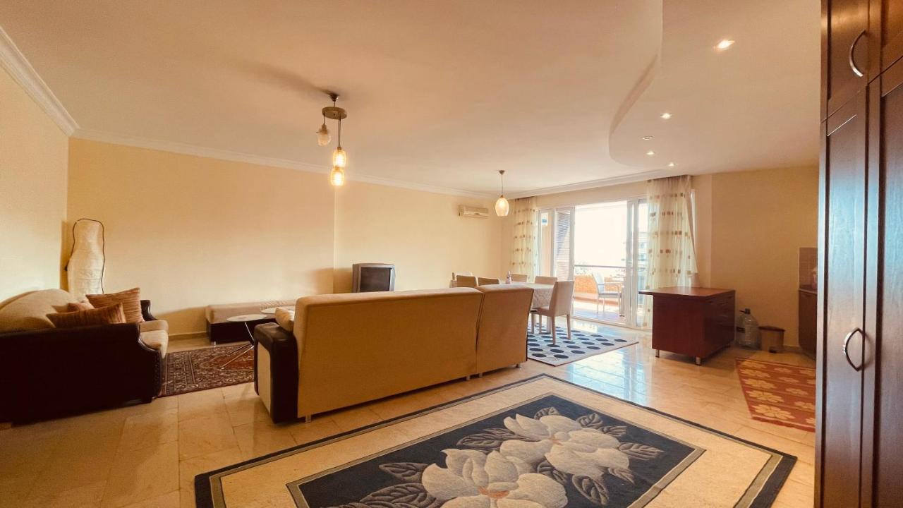 River Side Mountain, River And Sea Together Apartamento Alanya